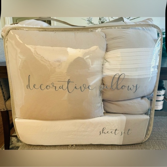 🎉LAST PIECE🎉DREAM STORIES 10Pc Extra Soft Solid Comforter Set - Picture 11 of 12